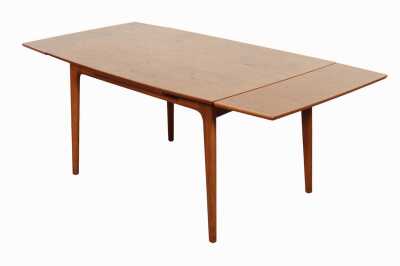 NOBLETT DINING TABLE