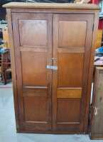 SCHOOL CABINET