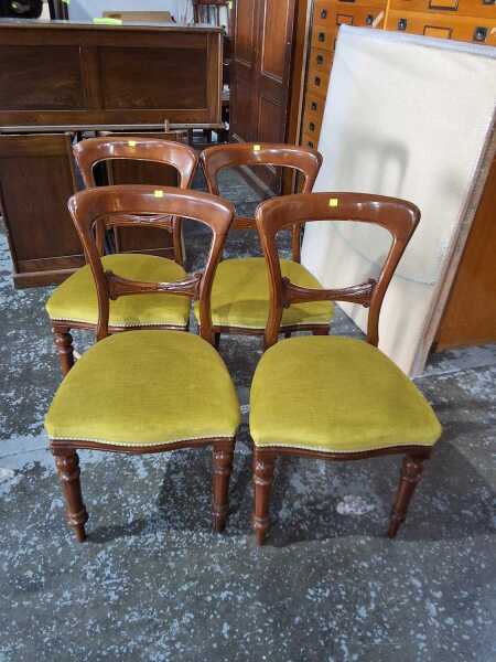 DINING CHAIRS