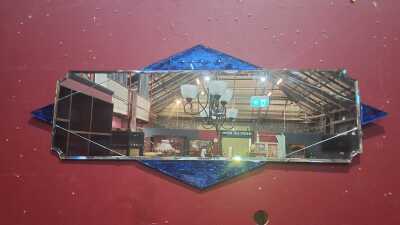 WALL MIRROR
