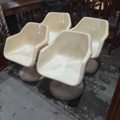DINING CHAIRS