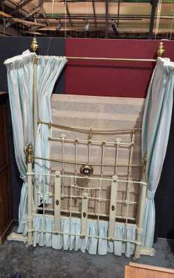 DOUBLE BED