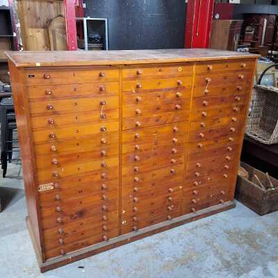 SPECIMEN DRAWERS