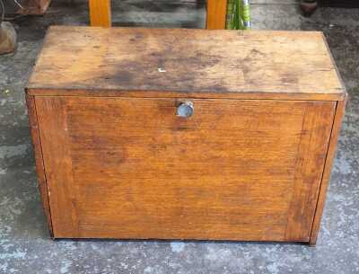 TOOLMAKERS CABINET