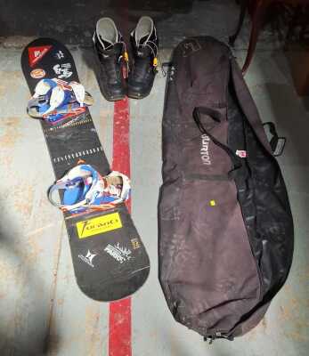 SNOWBOARD