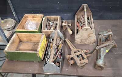 TOOL SET