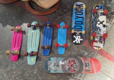 SKATEBOARD LOT