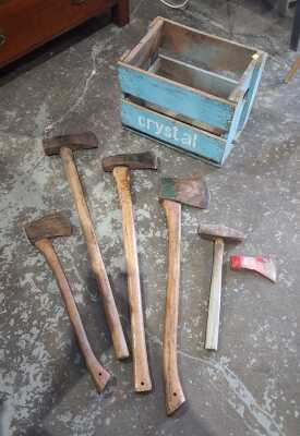 AXES