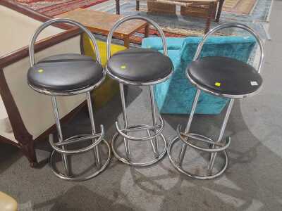 BAR STOOLS
