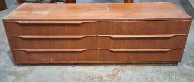 LOWLINE CHEST OF DRAWERS