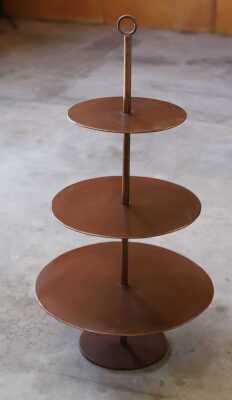 CAKE STAND