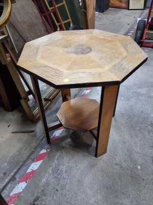LAMP TABLE