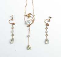 JEWELLERY SUITE