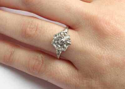 DIAMOND RING