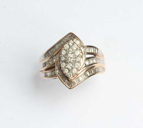 GOLD RING