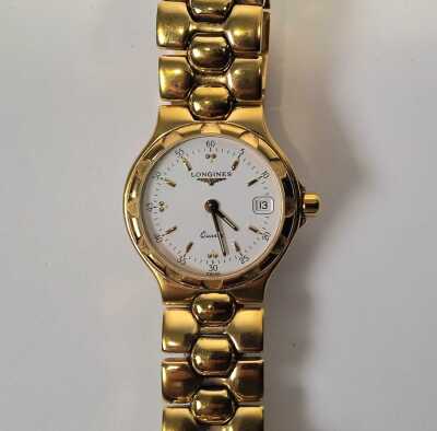 WRISTWATCH