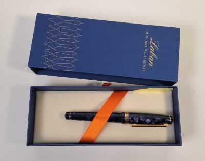 FOUNTAIN PEN