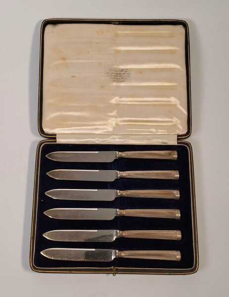 SILVER TABLEWARE
