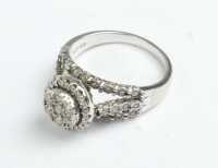 DIAMOND RING