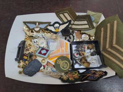 MILITARY COLLECTABLES