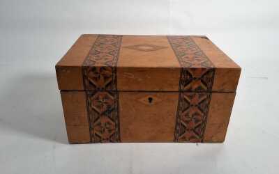 TIMBER JEWELLERY BOX