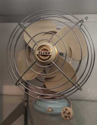 VINTAGE FAN