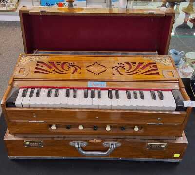 HARMONIUM