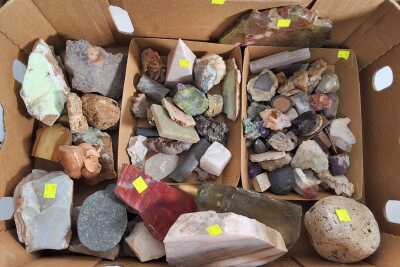 MINERAL SPECIMENS