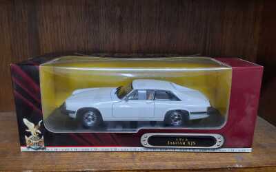 MODEL CAR