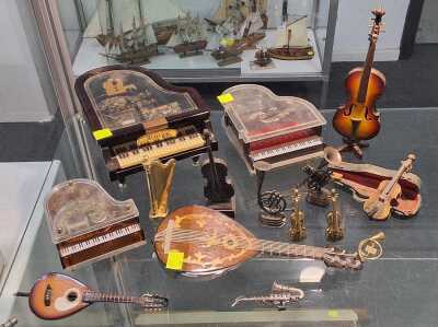 MUSIC BOXES