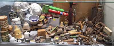 RUSTIC SUNDRIES