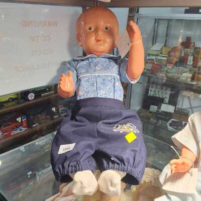 DOLL