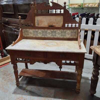WASHSTAND