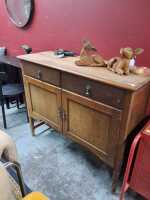 SIDEBOARD