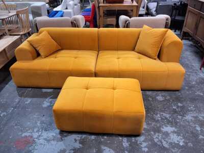 LOUNGE SUITE