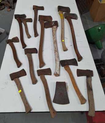 AXE LOT