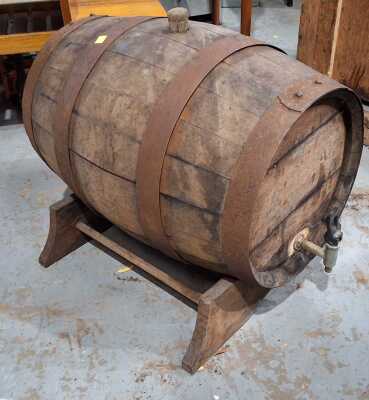 VINTAGE BARREL