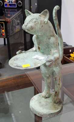 GARDEN ORNAMENT