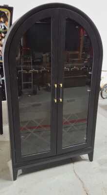 DRINKS CABINET