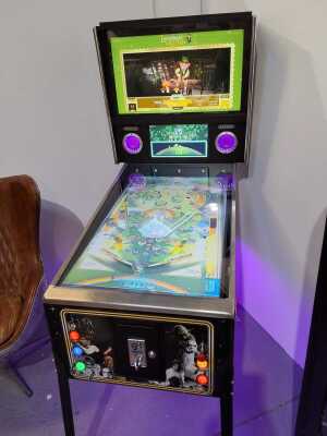 PINBALL MACHINE