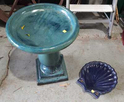 BIRDBATHS