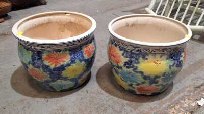 PLANT POTS