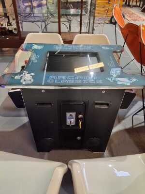 ARCADE GAMES
