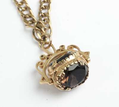 GOLD NECKLACE