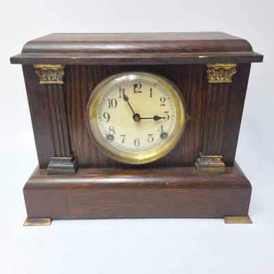 MANTEL CLOCK