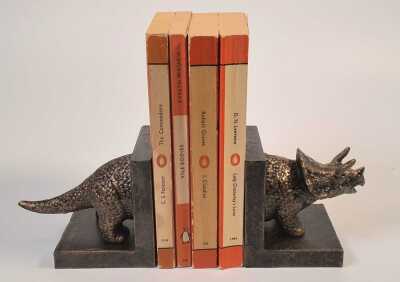 BOOKENDS