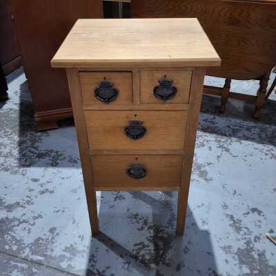 BEDSIDE CABINET