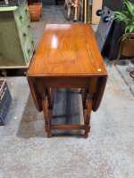 DROPSIDE TABLE