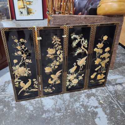 WALL DECOR