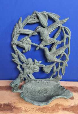 BIRD FEEDER